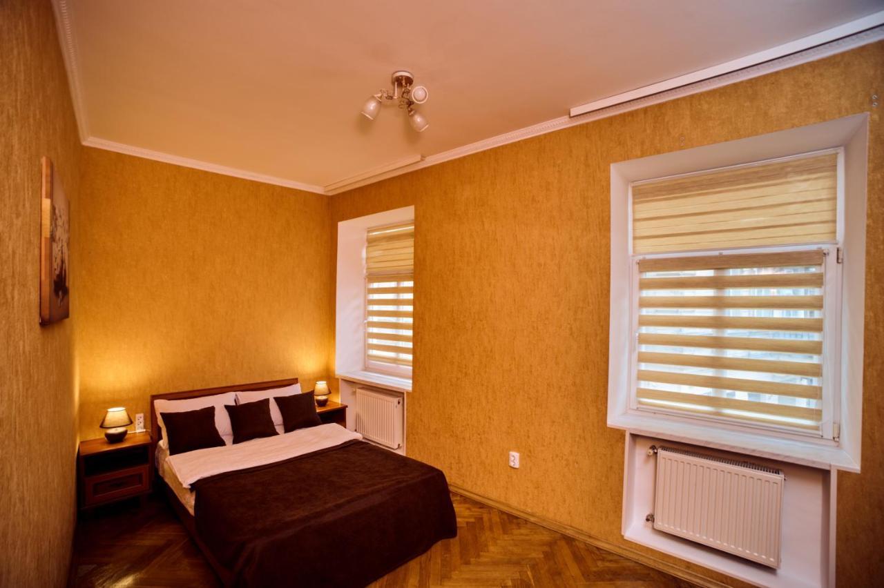Apartments Near Potocki Palace إلفيف المظهر الخارجي الصورة
