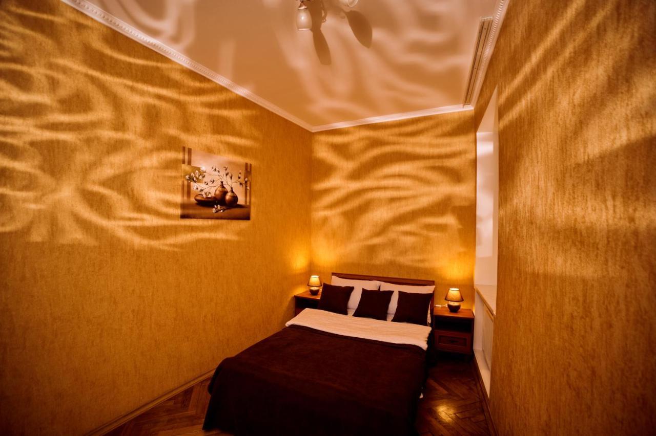 Apartments Near Potocki Palace إلفيف المظهر الخارجي الصورة